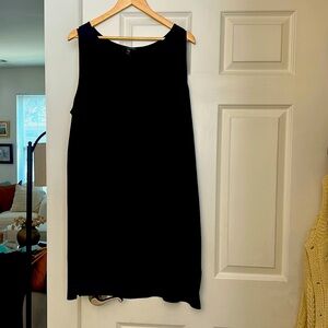 Eileen Fisher Black Sleeveless Tunic